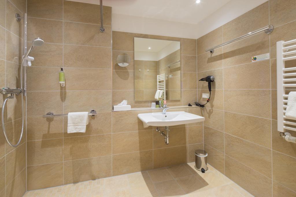 Gda Hotel Neustadt an der Weinstraße Quarto foto